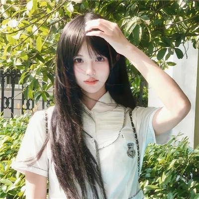 笼中女囚